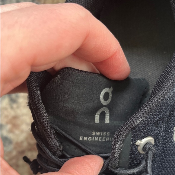 On Cloud 5 Running Womens Black and White Athletic Shoes - Picture 7 of 10